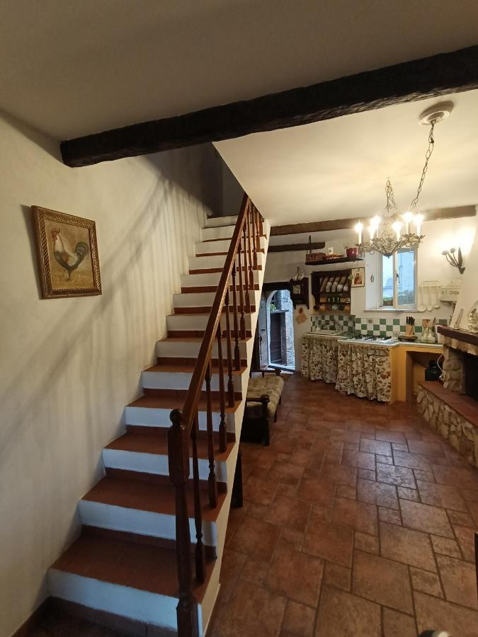 Giglio Vallerano. Alloggio Turistico Екстер'єр фото